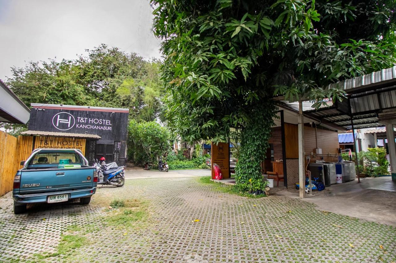T & T Hostel Канчанабури Экстерьер фото